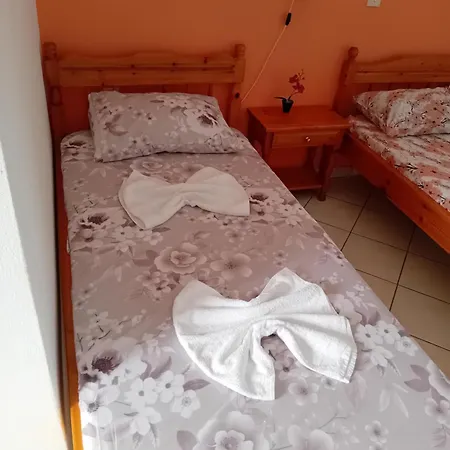 Giola Aparments And Studios 2 Astris Room photo