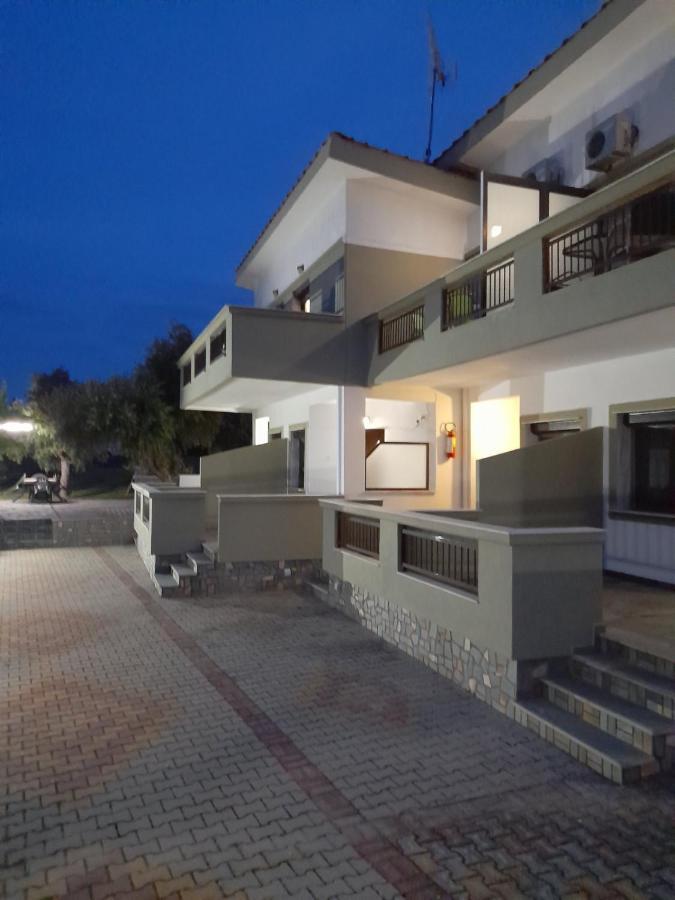 Appartement Giola Aparments And 2 *