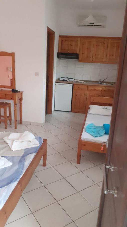 Appartement Giola Aparments And 2 Astris
