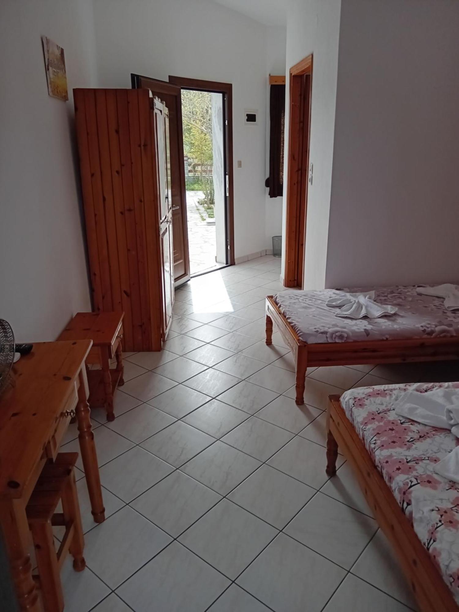 Appartement Giola Aparments And 2