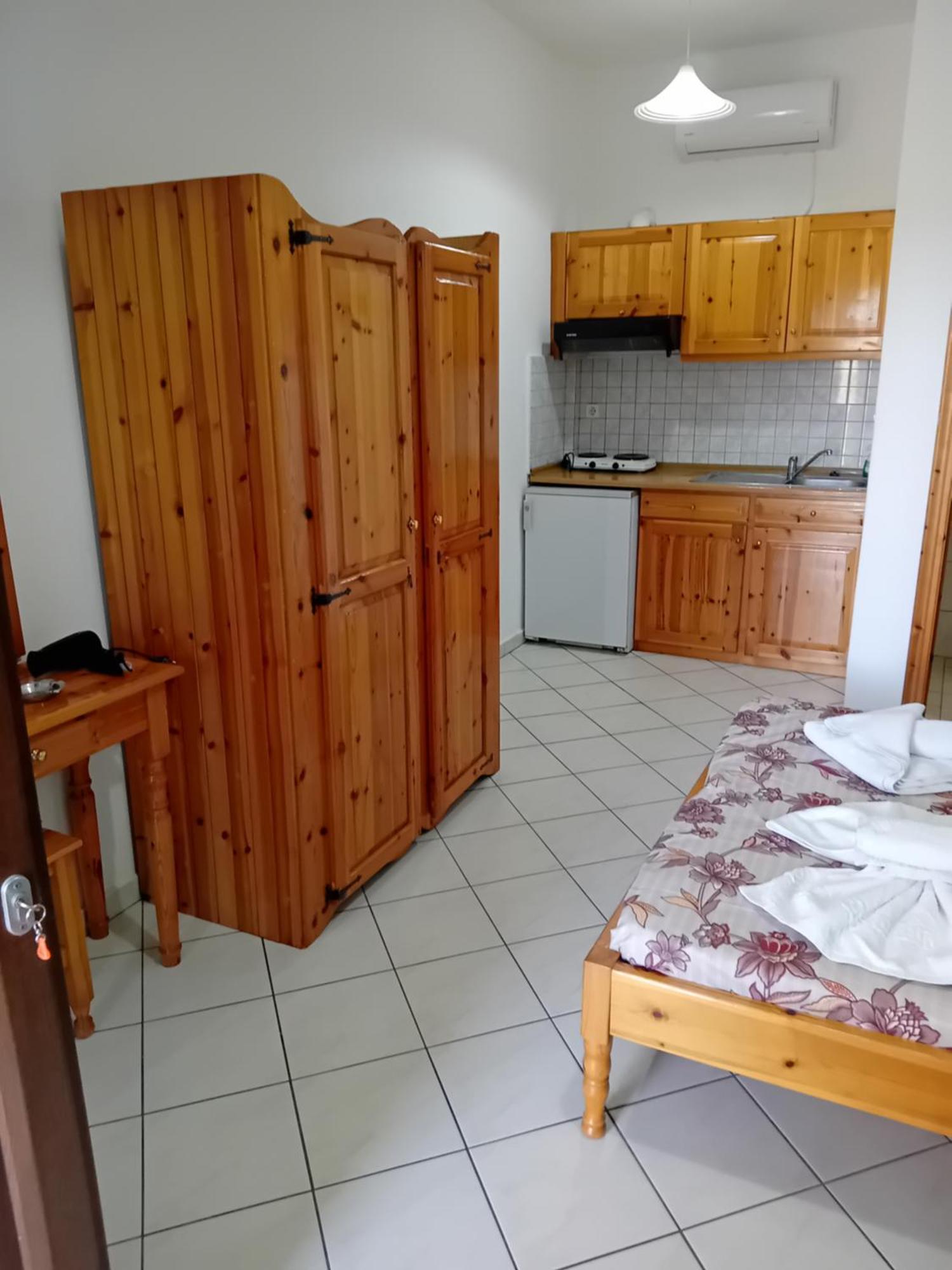 Giola Aparments And 2 *